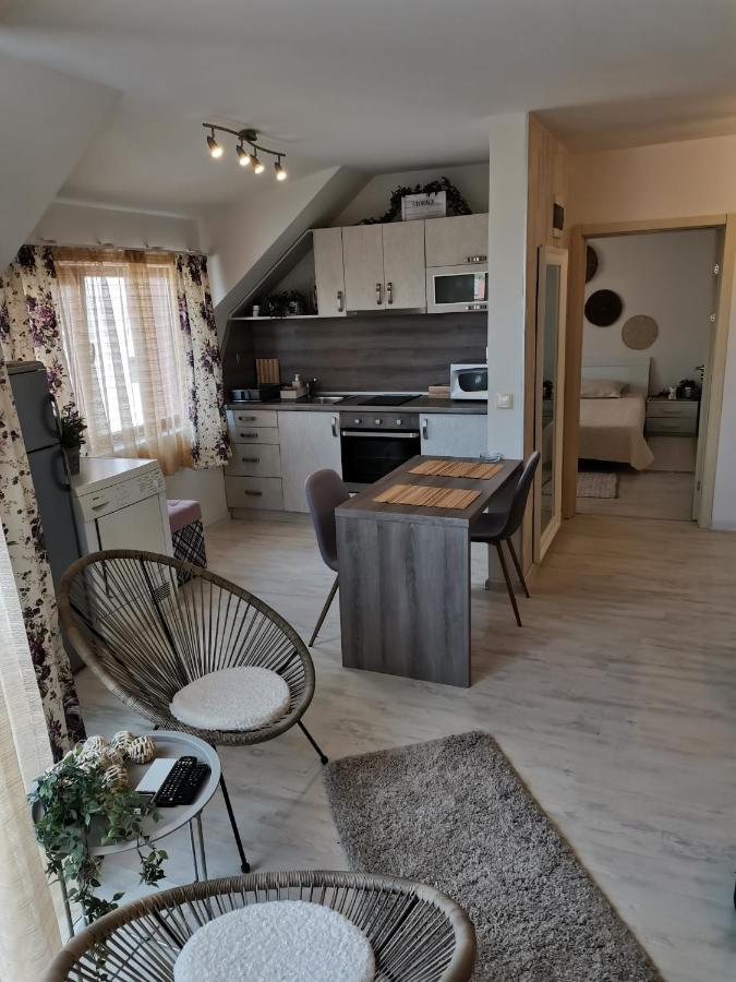Sweety Apartment Sliven Bagian luar foto